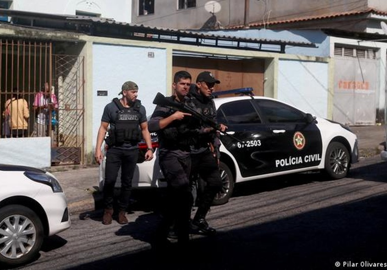 Al Menos Tres Muertos Y 11 Heridos En Ataques A Dos Escuelas En Brasil