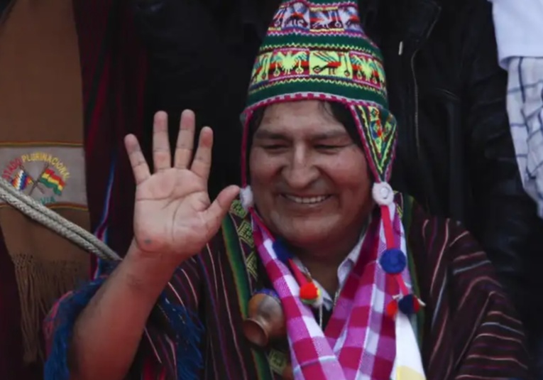 Detenido exfuncionario de Evo Morales por caso de corrupción