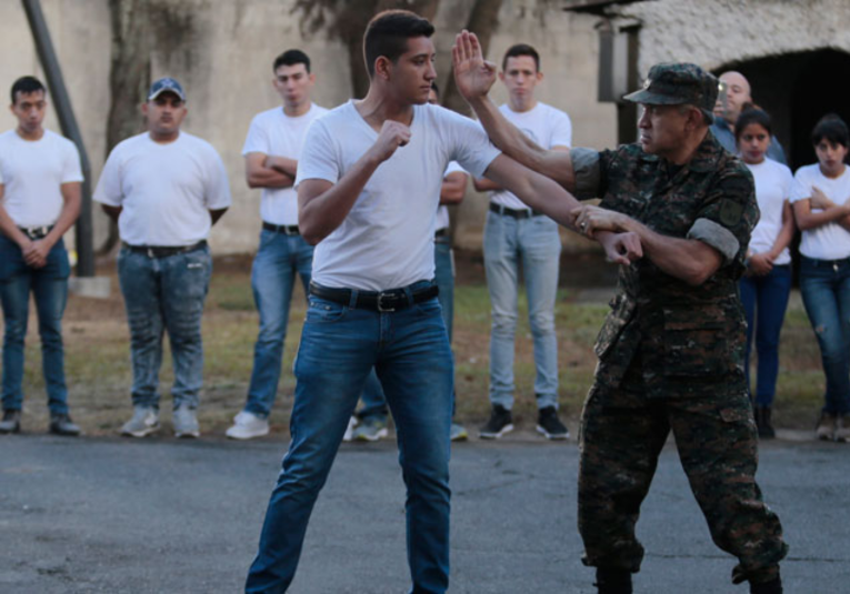 Jóvenes podrán prestar servicio cívico ellos podrán optar a servicio