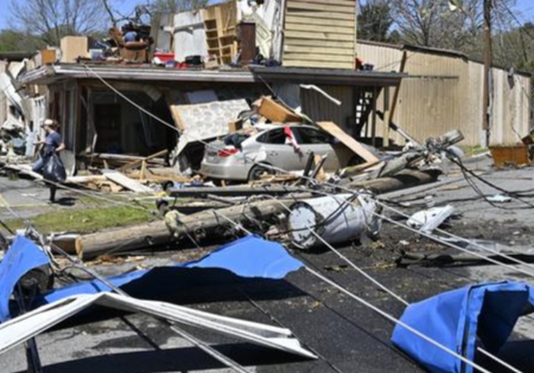 Tornados Y Fuertes Tormentas Dejan 26 Muertos En EE UU