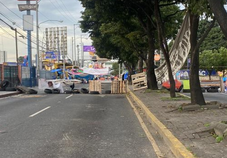 13 puntos bloqueados este martes 17 13-puntos-bloqueados-este-martes-17-102354-102406.jpg
