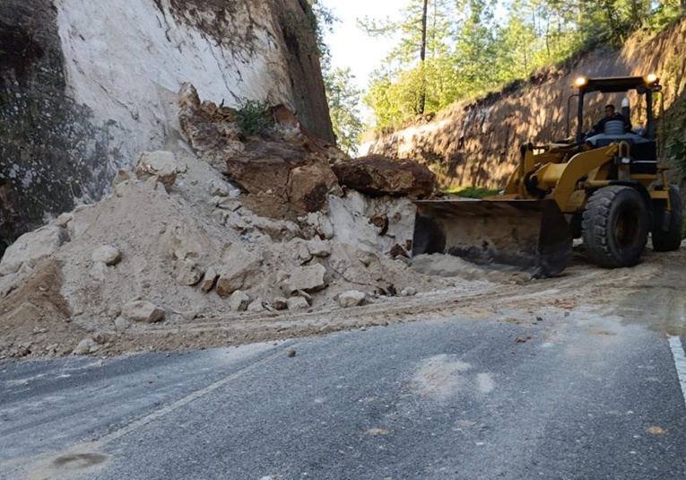183 carreteras y 26 puentes afectados por condiciones climáticas, según CONRED 183-carreteras-y-26-puentes-afectados-por-condiciones-clim-ticas-segun-conred-141705-141849.jpg