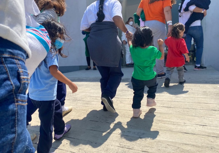 750 migrantes guatemaltecos fueron retornados, entre ellos un menor con alerta Alba Keneth 750-migrantes-guatemaltecos-fueron-retornados-entre-ellos-un-menor-con-alerta-alba-keneth-115506-115512.jpg