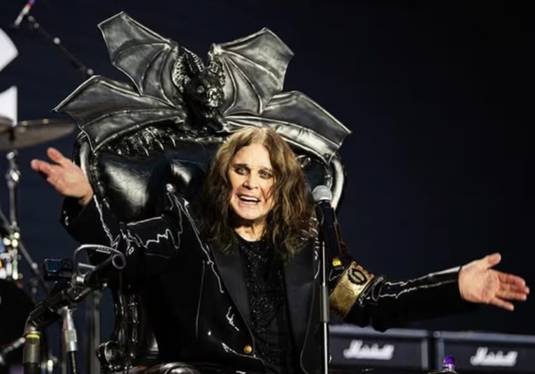 Adiós al Príncipe de las Tinieblas: muere Ozzy Osbourne a los 76 años