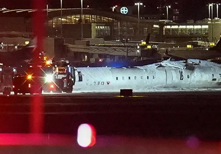 Aeropuerto de Toronto no quiere 'especular' sobre accidente