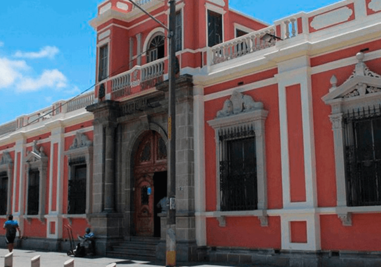Analizan acciones legales por allanamientos de la FECI en el TSE analizan-acciones-legales-por-allanamientos-de-la-feci-en-el-tse-211841-211929.png