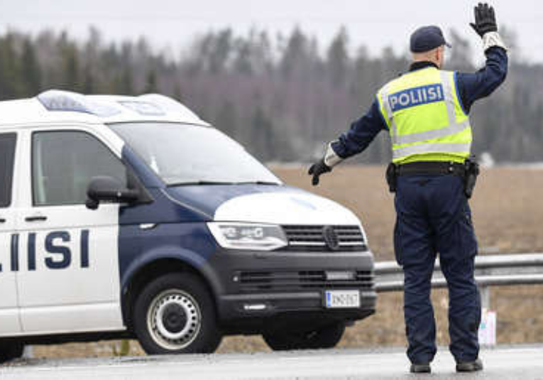 Armas enviadas a Ucrania acaban en manos de criminales en Finlandia armas-enviadas-a-ucrania-acaban-en-manos-de-criminales-en-finlandia-133914-133924.png