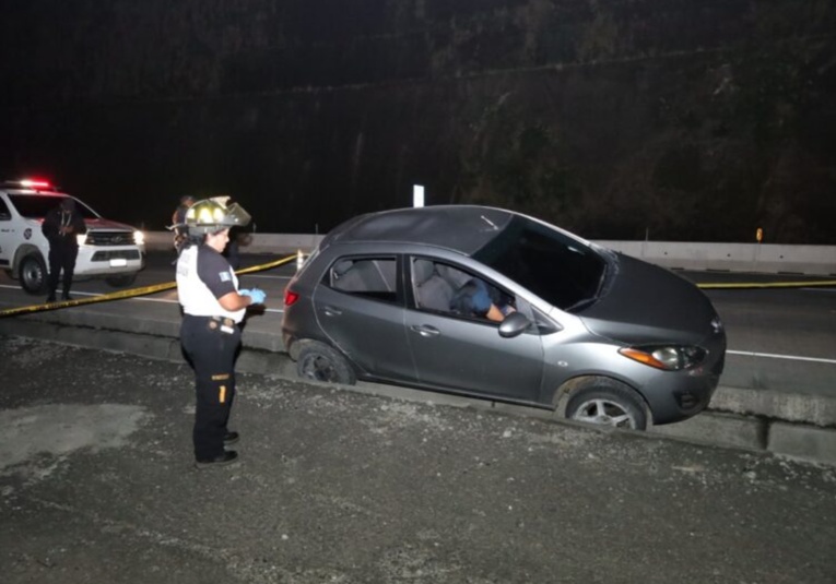 Ataque armado en carretera VAS deja un hombre muerto dentro de su vehículo ataque-armado-en-carretera-vas-deja-un-hombre-muerto-dentro-de-su-vehiculo-131607-131645.jpg