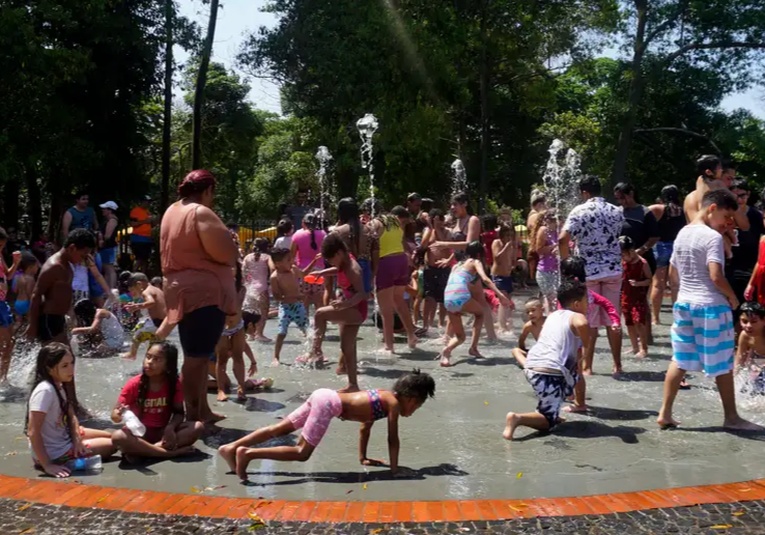 Brasil: escuelas suspenden regreso a clases por ola de calor brasil-escuelas-suspenden-regreso-a-clases-por-ola-de-calor-091335-091352.jpg