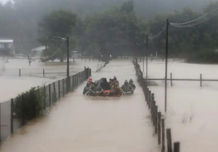 Chile: miles de damnificados y 1 muerto por intensas lluvias