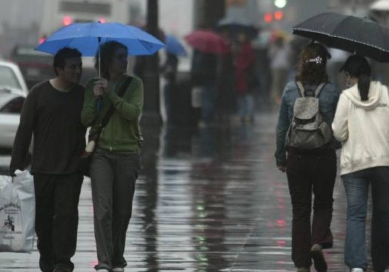 Climatólogos anticipan lluvias intensas, fuertes vientos y frío para octubre en Guatemala