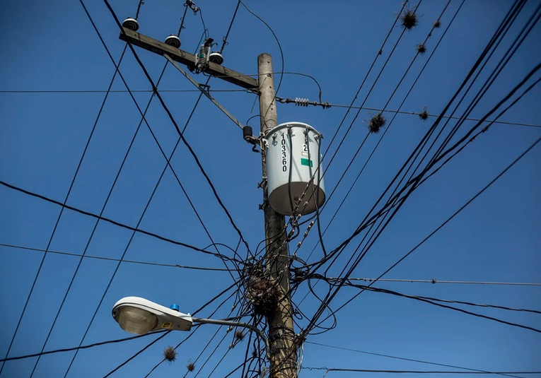 Comisión legislativa de finanzas dictamina a favor de ampliación de tarifa social de la energí­a eléctrica comision-legislativa-de-finanzas-dictamina-a-favor-de-ampliacion-de-tarifa-social-de-la-energia-electrica-182506-182646.jpg