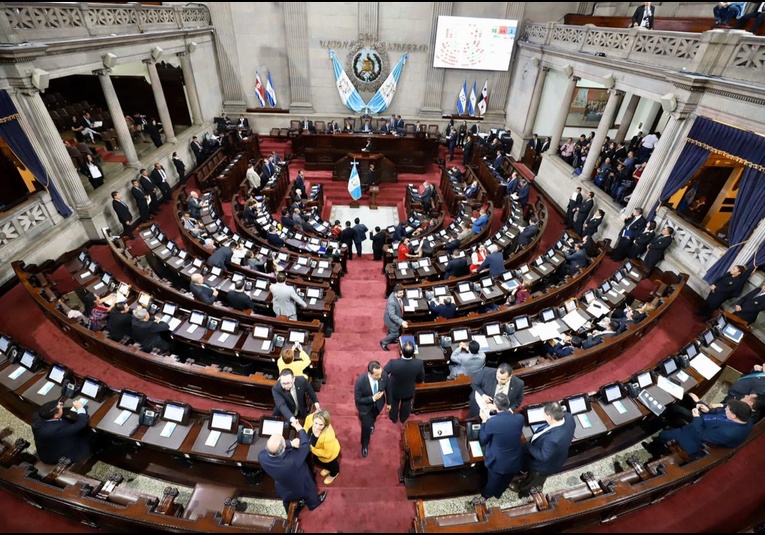 Con más de 90 votos el Congreso eligió al diputado Duay Martí­nez como su representante titular ante la Junta Monetaria con-m-s-de-90-votos-el-congreso-eligio-al-diputado-duay-martinez-como-su-representante-titular-ante-la-junta-monetaria-163620-163850.jpg