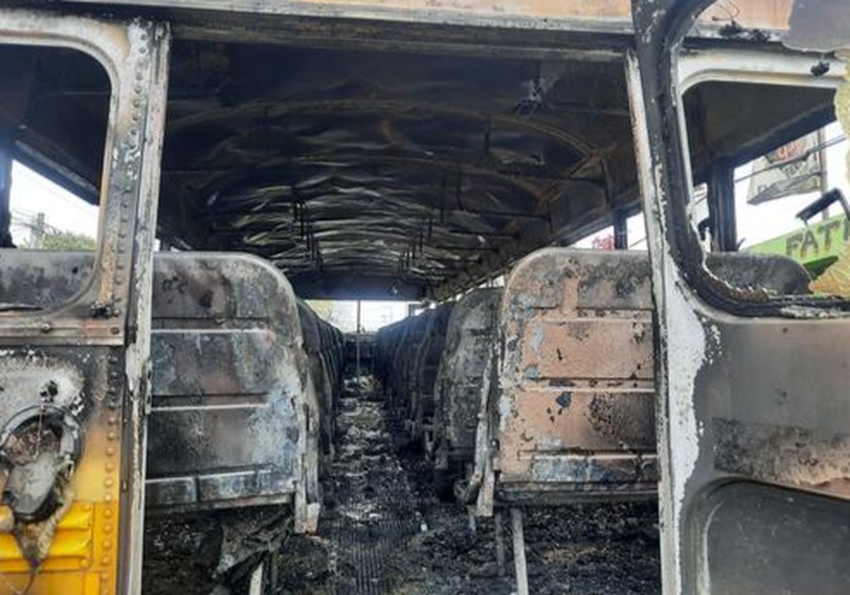 Condenan a 21 años de cárcel a dos hombres por atentado contra autobús en Escuintla