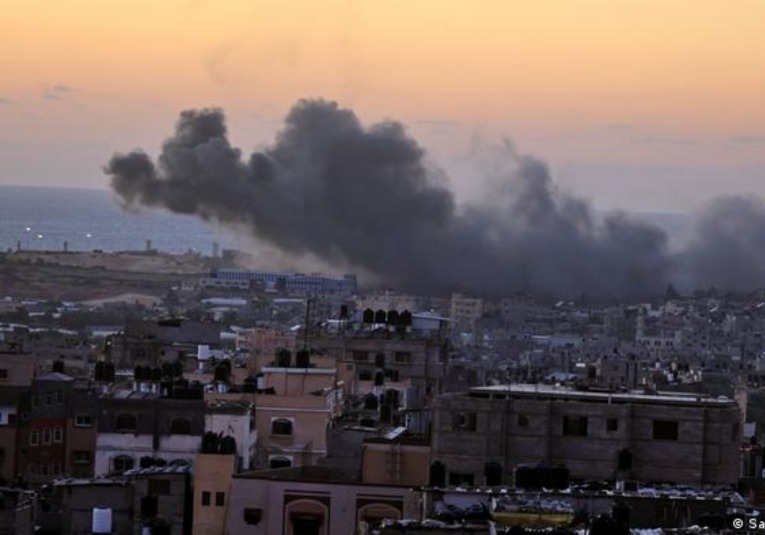 Continúan los ataques entre Israel y Gaza en décimo dí­a de escalada bélica continuan-los-ataques-entre-israel-y-gaza-en-decimo-dia-de-escalada-belica-101731-103143.jpg