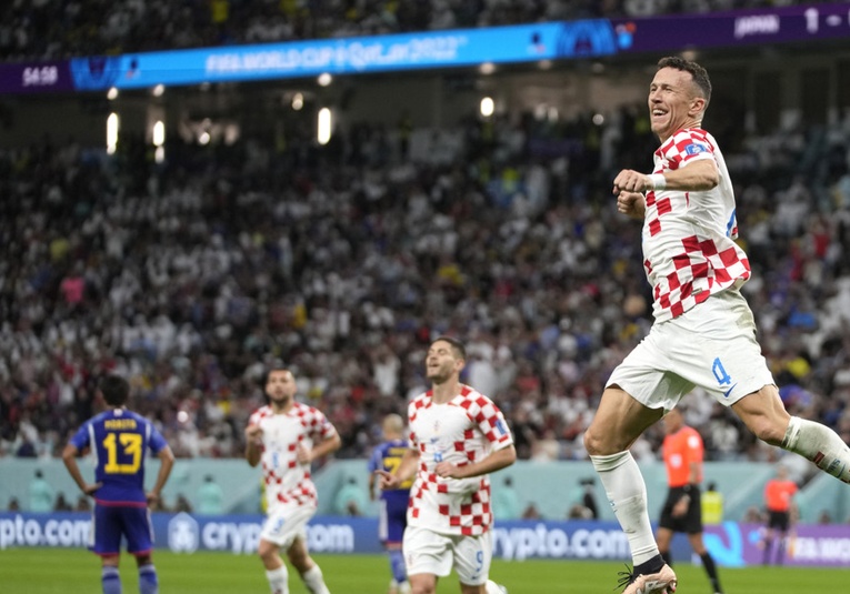 Croacia gana a Japón en la tanda de penaltis y pasa a los cuartos croacia-gana-a-japon-en-la-tanda-de-penaltis-y-pasa-a-los-cuartos-121406-121532.jpg