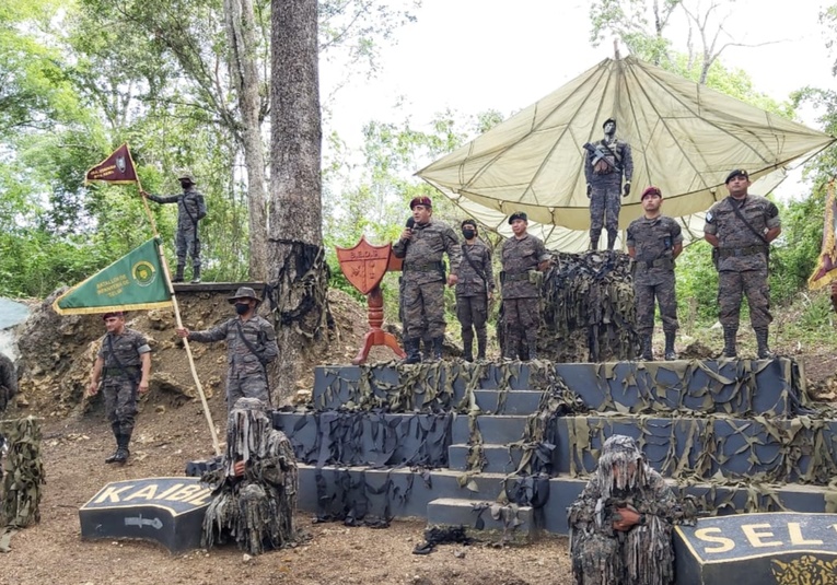 Defensa busca adquirir vehículos y equipo militar para fortalecer a la Brigada de Operaciones de Selva defensa-busca-adquirir-vehiculos-y-equipo-militar-para-fortalecer-a-la-brigada-de-operaciones-de-selva-171405-171511.jpg