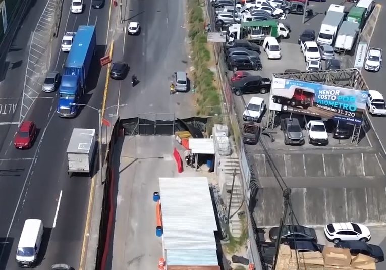 Del km 13 al 15 de la ruta al Pacífico habrá restricciones por daños en el asfalto