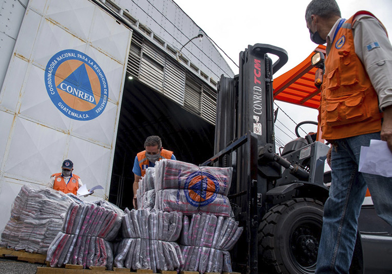 Denuncian sobrevaloración en compra de colchones en CONRED denuncian-sobrevaloracion-en-compra-de-colchones-en-conred-232208-232316.jpg