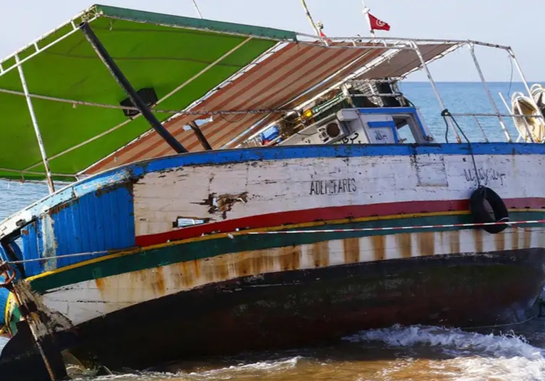 Desaparecidos 165 migrantes tras naufragio en Mauritania desaparecidos-165-migrantes-tras-naufragio-en-mauritania-090643-090700.jpg