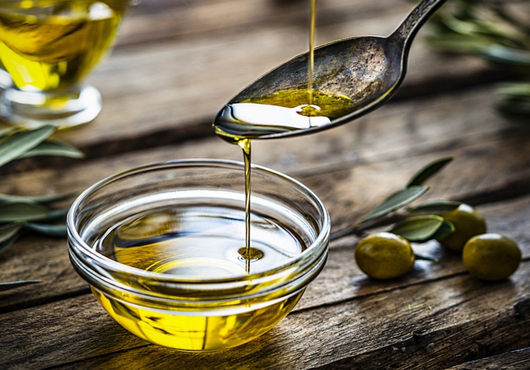 Descubren un efecto inesperado del aceite de oliva para la salud descubren-un-efecto-inesperado-del-aceite-de-oliva-para-la-salud-095014-095030.jpg