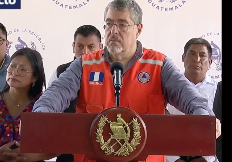 Deslave en Pastores: Presidente Arévalo inspecciona zona de desastre deslave-en-pastores-presidente-arevalo-inspecciona-zona-de-desastre-154423-154500.jpg
