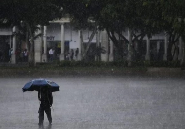 Diez personas muertas y miles de afectados es el saldo de las lluvias en el país diez-personas-muertas-y-miles-de-afectados-es-el-saldo-de-las-lluvias-en-el-pais-152324-152412.jpg