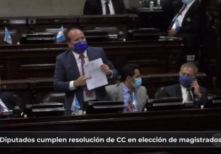 Diputados cumplen resolución de la CC en elección de magistrados diputados-cumplen-resolucion-de-la-cc-en-eleccion-de-magistrados-182935-183112.png