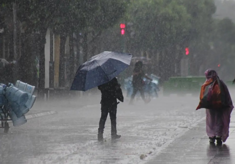 Director del Insivumeh advierte sobre la continuidad de las lluvias y llama a tomar precauciones director-del-insivumeh-advierte-sobre-la-continuidad-de-las-lluvias-y-llama-a-tomar-precauciones-125841-130814.jpg