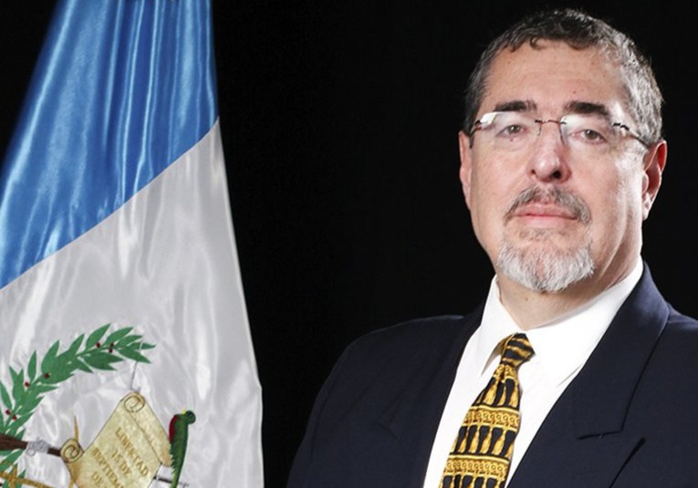 Dudas en el TSE: ¿Cómo se llevará a cabo la investidura presidencial? dudas-en-el-tse-como-se-llevar-a-cabo-la-investidura-presidencial-182914-183006.jpg