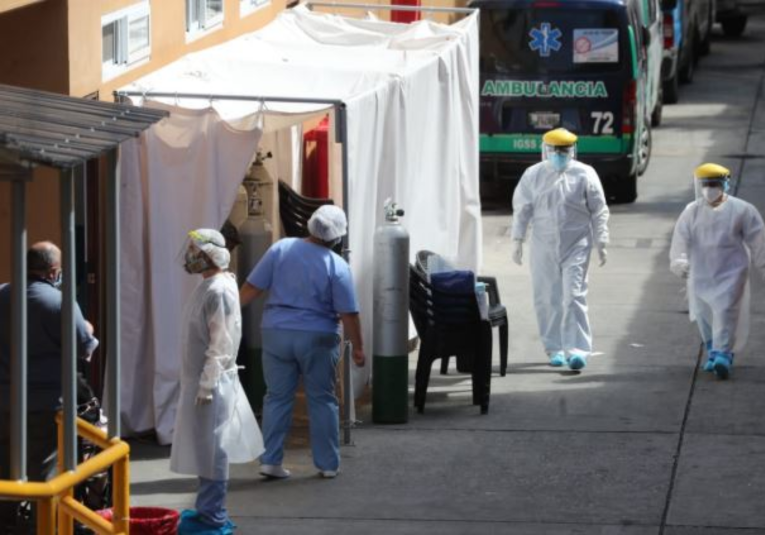 Durante el mes de febrero se espera un pico alto de contagios por Covid-19