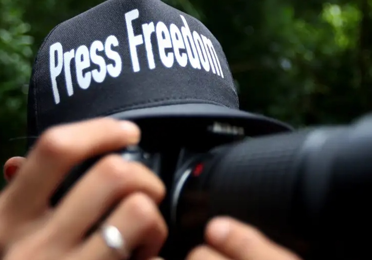 EE UU aplaude derogación de reforma mordaza en El Salvador ee-uu-aplaude-derogacion-de-reforma-mordaza-en-el-salvador-093214-093314.jpg