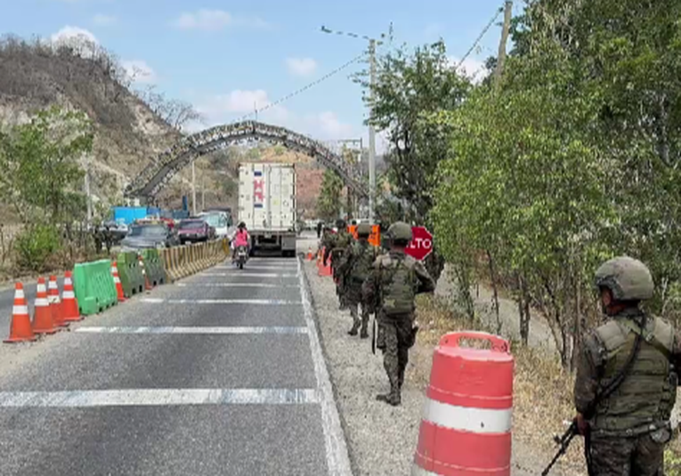 Ejército Implementa 'Cinturón de Fuego' en Fronteras con El Salvador y Honduras ejercito-implementa-cinturon-de-fuego-en-fronteras-con-el-salvador-y-honduras-131232-131318.png