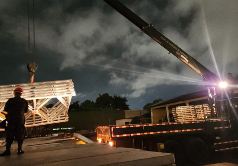 Ejercito instalará puente temporal en kilometro 17.5 de la carretera al pacifico ejercito-instalar-puente-temporal-en-kilometro-17-5-de-la-carretera-al-pacifico-175521-175635.jpg