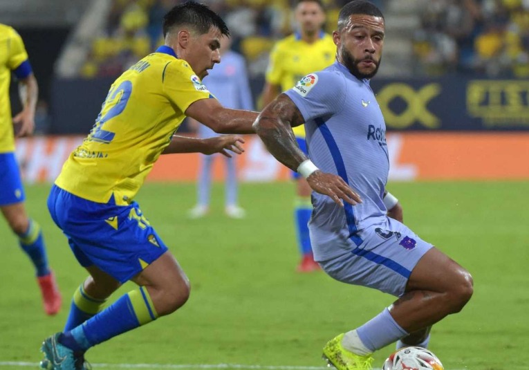 El Cádiz rasca un empate ante el Barí§a y sentencia a Koeman el-c-diz-rasca-un-empate-ante-el-barca-y-sentencia-a-koeman-082902-082951.jpg