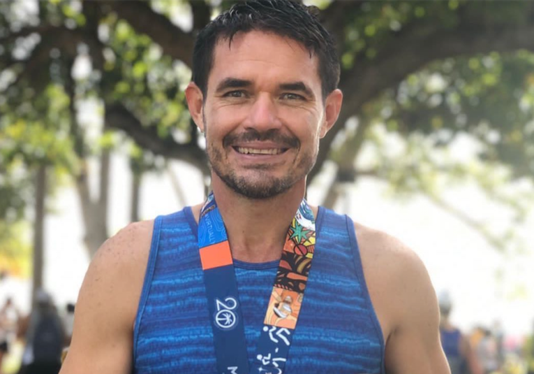 El corredor nacional Héctor Schellenger consigue medalla en el Medio Maratón de Miami el-corredor-nacional-hector-schellenger-consigue-medalla-en-el-medio-maraton-de-miami-105129-105428.png