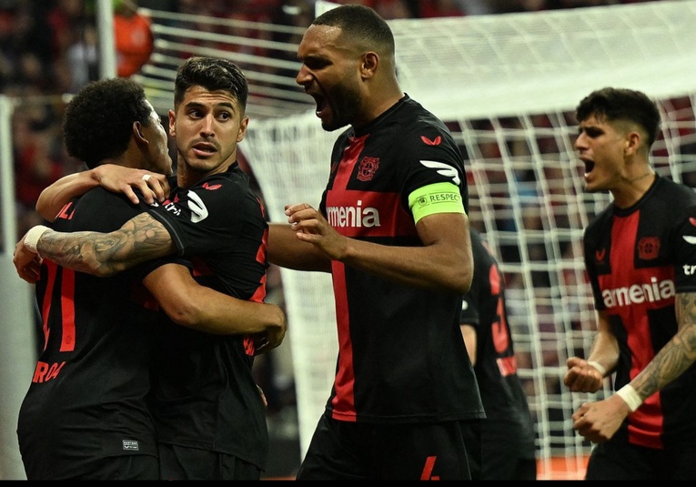   El Leverkusen de Xabi Alonso sigue haciendo historia: 49 partidos sin perder y a una final de Europa League el-leverkusen-de-xabi-alonso-sigue-haciendo-historia-49-partidos-sin-perder-y-a-una-final-de-europa-league-174722-174749.jpg