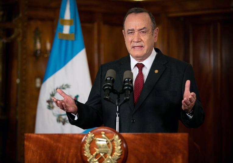 El presidente pidió ampliar la fecha de presentación de proyectos por parte de los alcaldes el-presidente-pidio-ampliar-la-fecha-de-presentacion-de-proyectos-por-parte-de-los-alcaldes-171309-171348.jpg