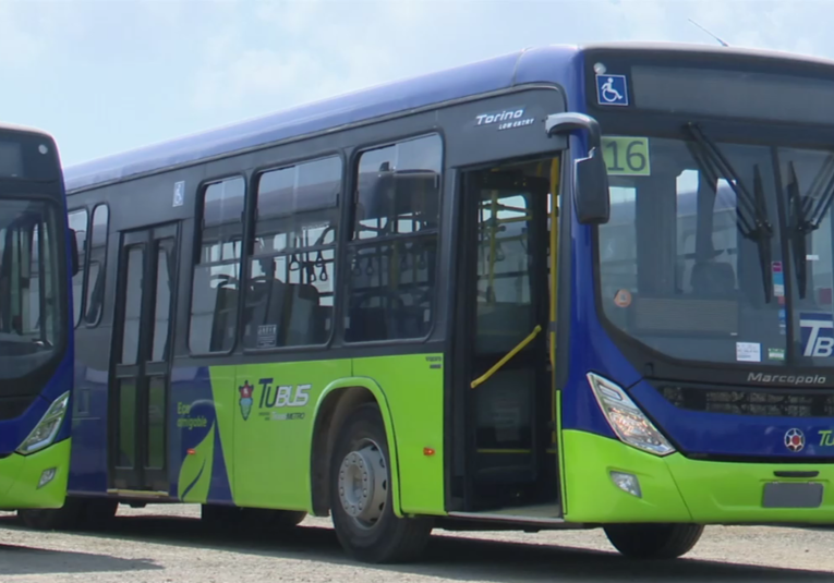 El primer lote de buses para el transporte urbano llego al paí­s este martes el-primer-lote-de-buses-para-el-transporte-urbano-llego-al-pais-este-martes-184332-184613.png