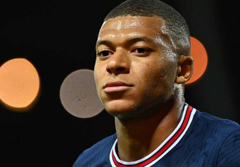 El Real Madrid ofrece 160 millones por Mbappé y el PSG lo ve insuficiente el-real-madrid-ofrece-160-millones-por-mbappe-y-el-psg-lo-ve-insuficiente-085236-085323.jpg
