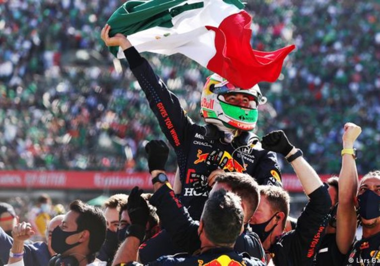El renacimiento del piloto mexicano Sergio Checo Pérez el-renacimiento-del-piloto-mexicano-sergio-checo-perez-095344-100441.jpg