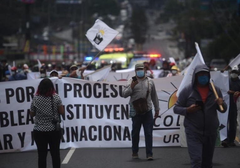El sector empresarial rechaza los distintos bloqueos realizados por CODECA el-sector-empresarial-rechaza-los-distintos-bloqueos-realizados-por-codeca-152104-152201.jpg