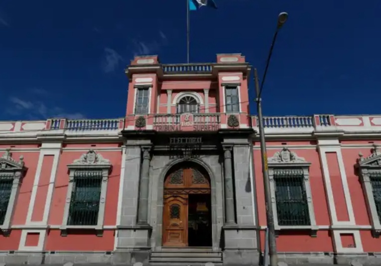 El Tribunal Supremo Electoral recibe primer lote de papeletas electorales impresas el-tribunal-supremo-electoral-recibe-primer-lote-de-papeletas-electorales-impresas-182142-182238.jpg