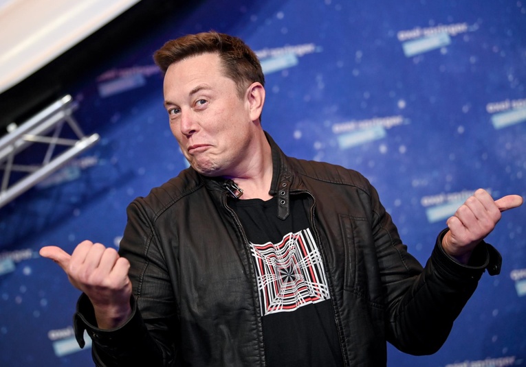 Elon Musk cierra la compra de Twitter, Â¿qué futuro le depara a la plataforma? elon-musk-cierra-la-compra-de-twitter-que-futuro-le-depara-a-la-plataforma-152312-152354.jpg