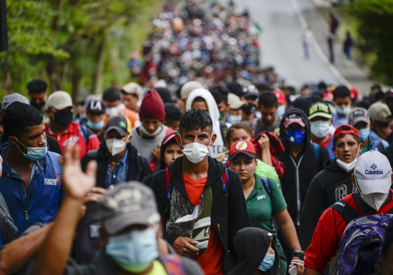 Estados Unidos felicitó el esfuerzo de Guatemala frenando el avance de la caravana de migrantes estados-unidos-felicito-el-esfuerzo-de-guatemala-frenando-el-avance-de-la-caravana-de-migrantes-121832-121850.jpg