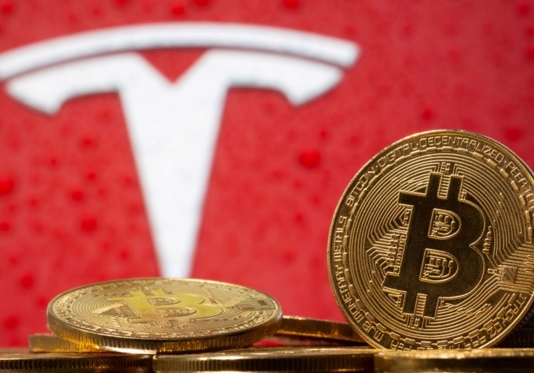 Esto tendrí­as que pagar en Bitcoins por un Tesla esto-tendrias-que-pagar-en-bitcoins-por-un-tesla-101101-101323.jpg