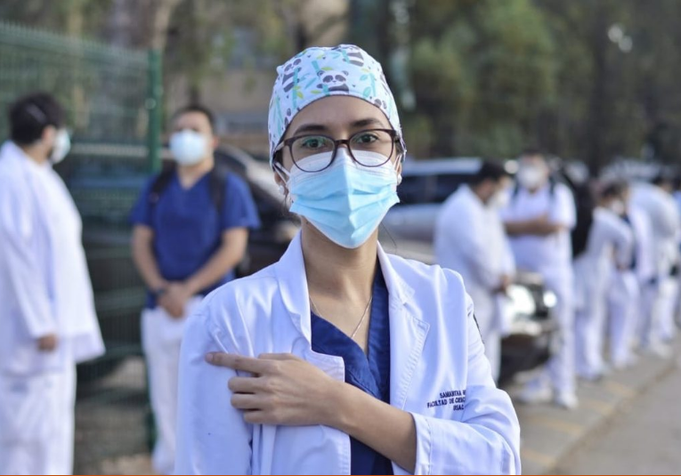 Estudiantes de medicina, adultos mayores de 60 años y trabajadores de salud serán priorizados para la tercera dosis de vacuna  estudiantes-de-medicina-adultos-mayores-de-60-anos-y-trabajadores-de-salud-ser-n-priorizados-para-la-tercera-dosis-de-vacuna-171044-171052.png