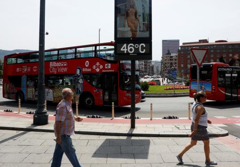 Europa sufre precoces y excepcionales olas de calor europa-sufre-precoces-y-excepcionales-olas-de-calor-113348-113421.jpg