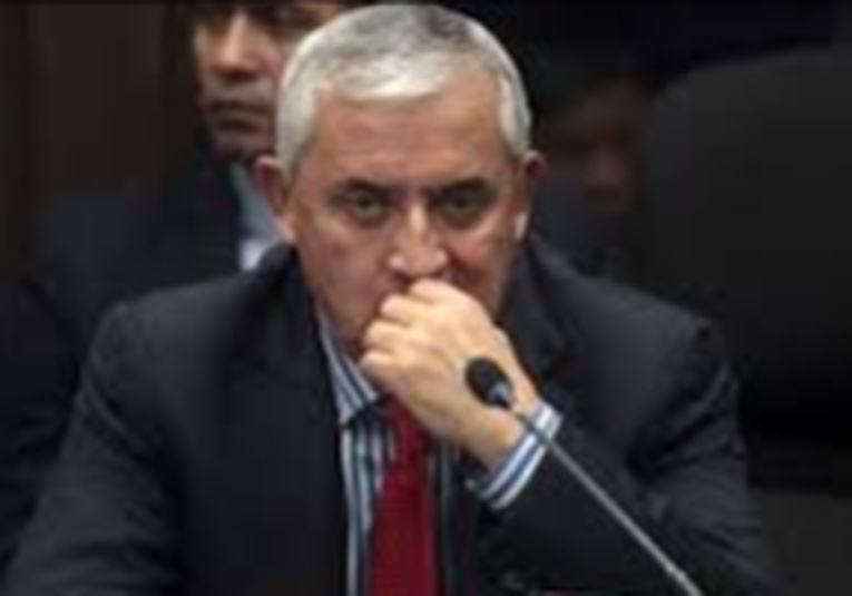 Ex presidente Otto Pérez Molina sentenciado a pagar 4 millones de quetzales por caso de cooptación del Estado ex-presidente-otto-perez-molina-sentenciado-a-pagar-4-millones-de-quetzales-por-caso-de-cooptacion-del-estado-151605-151954.jpg