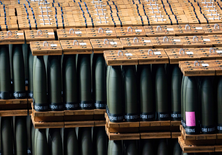 Fabricantes de armas de EE.UU. calculan los beneficios obtenidos por el conflicto en Ucrania fabricantes-de-armas-de-ee-uu-calculan-los-beneficios-obtenidos-por-el-conflicto-en-ucrania-150712-150730.png
